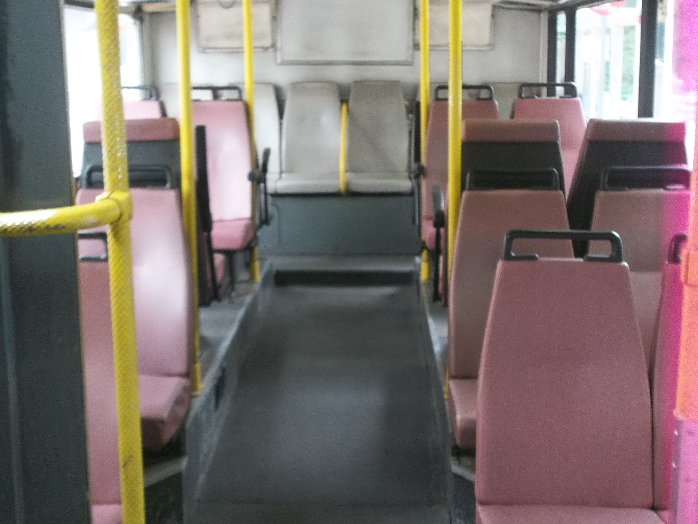 bus-20140623 052.jpg