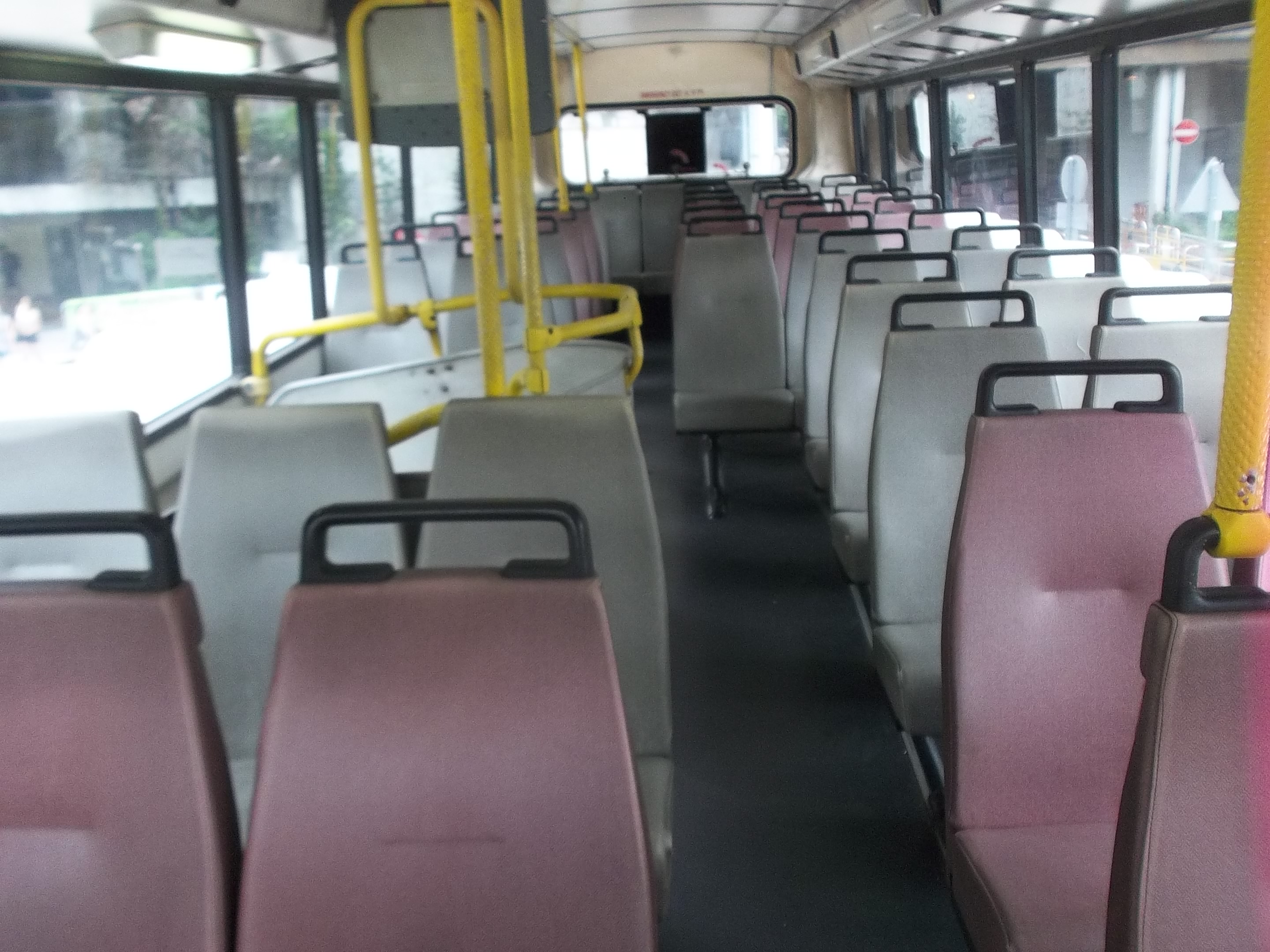 bus-20140623 158.jpg