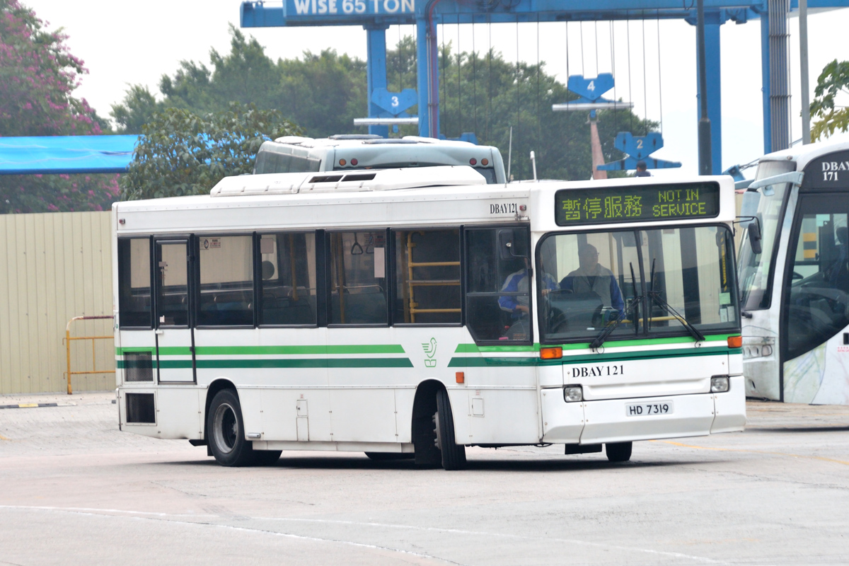 DBAY121-2.jpg
