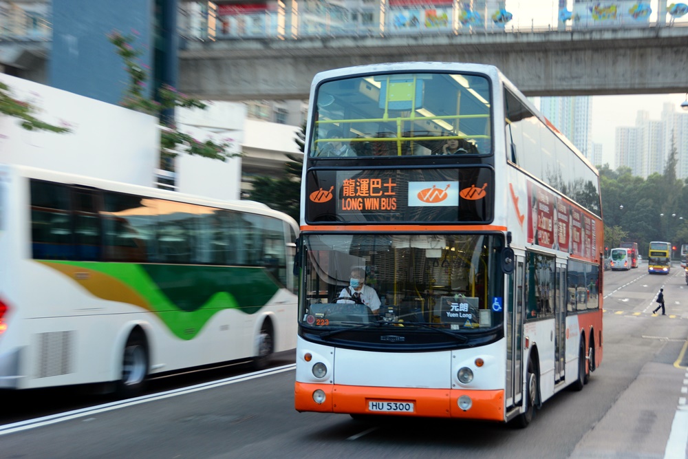 HU5300 E34B.JPG