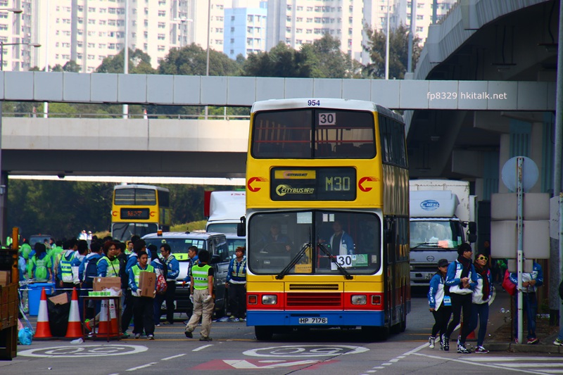 954A.JPG