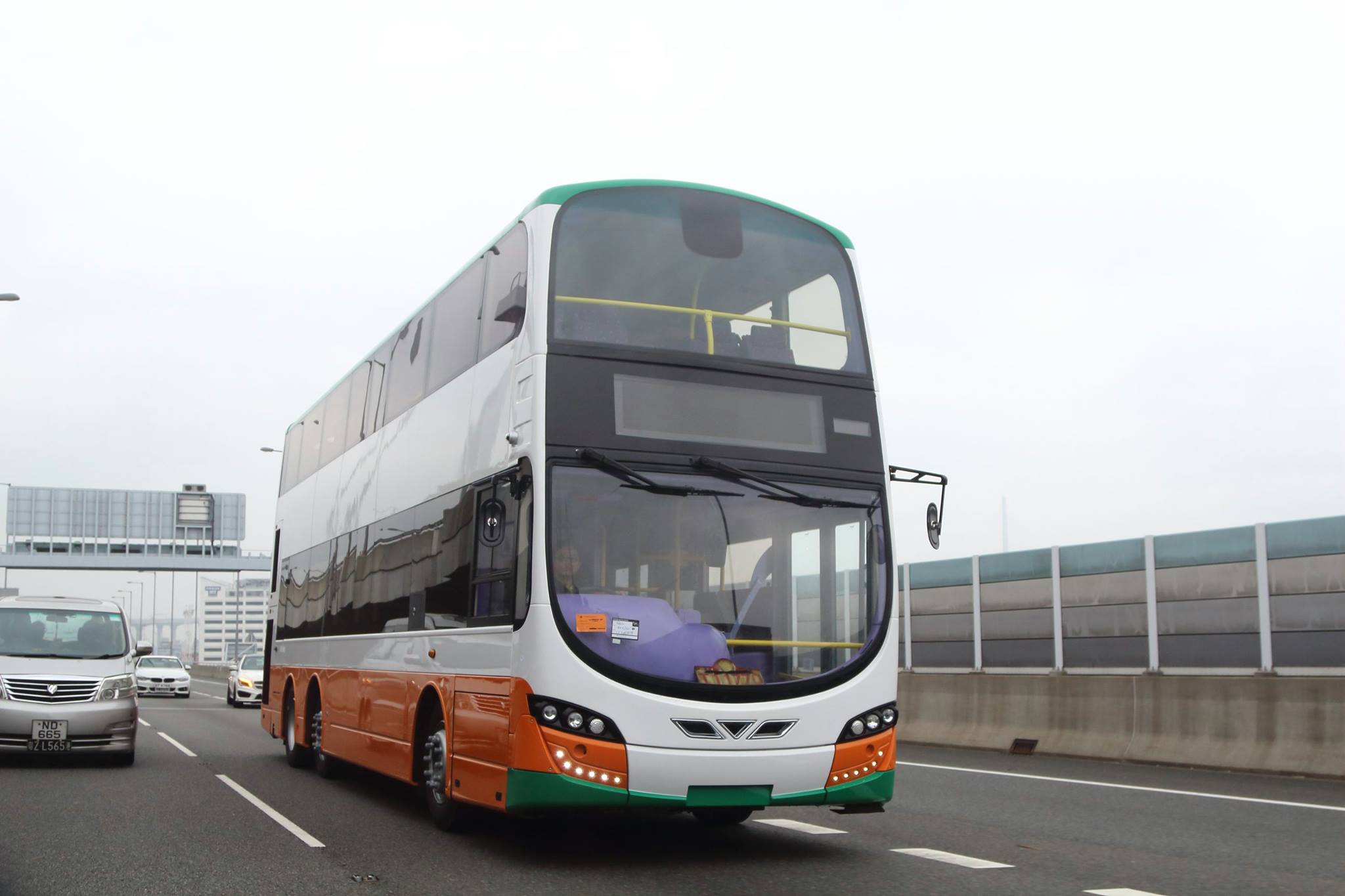 4702.jpg