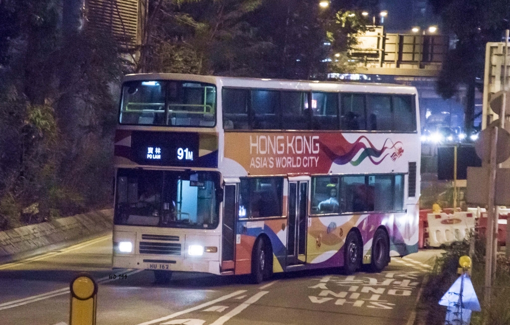 HU 162@91M門1.jpg