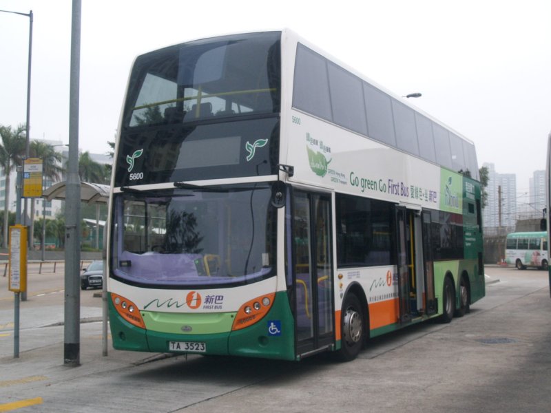 n_5600_1a.jpg