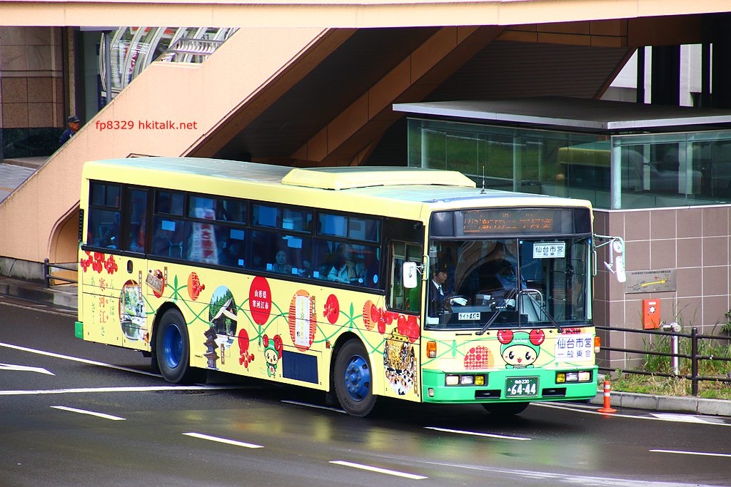 Sendai-bus-a2.JPG