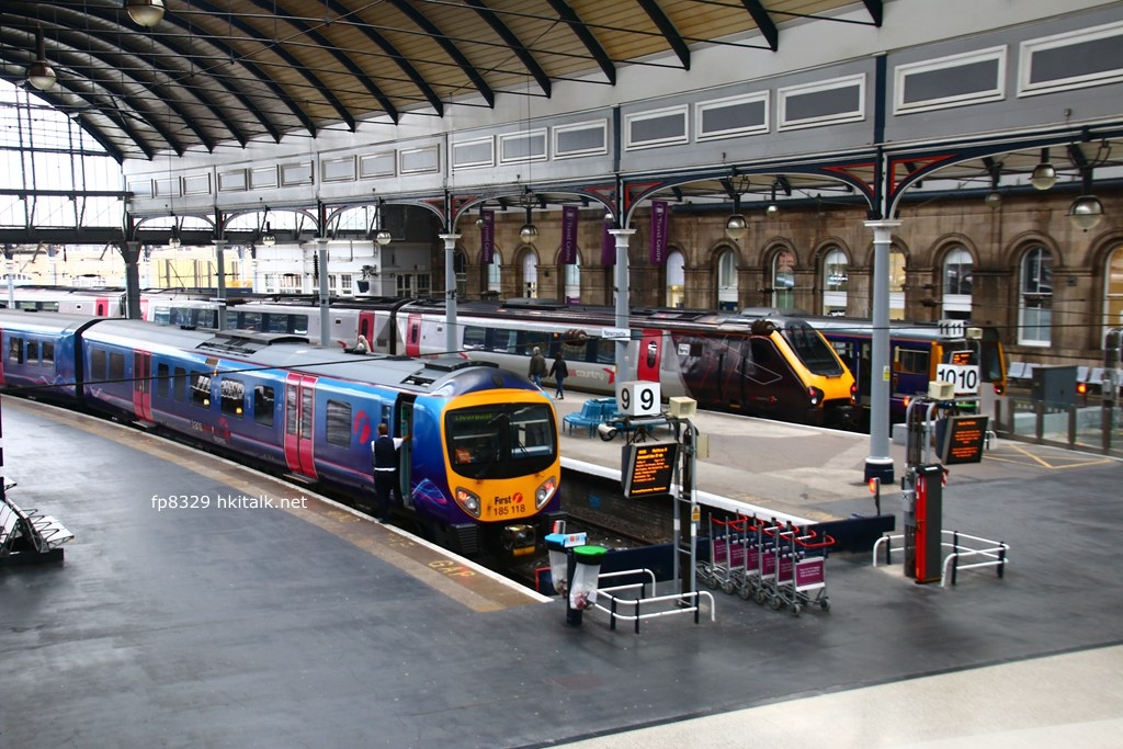 Newcastle station 3.JPG