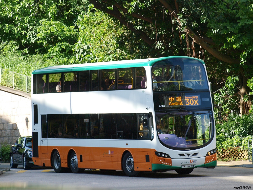 E3044814.jpg