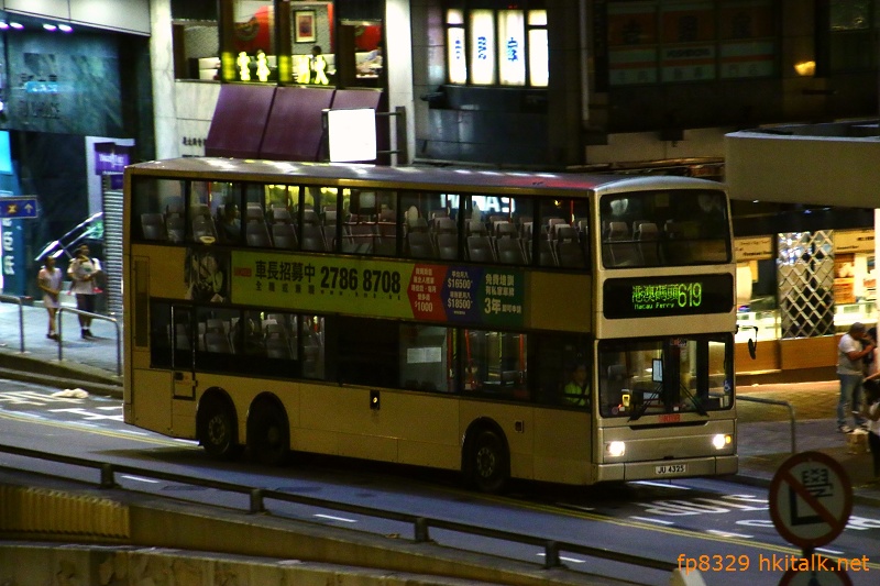 JU4325 619A.JPG