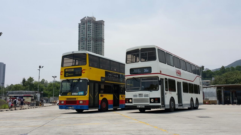 R33.jpg