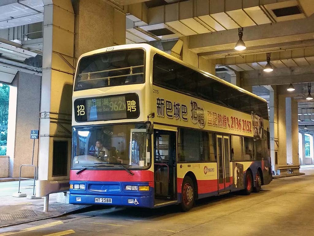 2115 HT2588 @ 962X.jpg