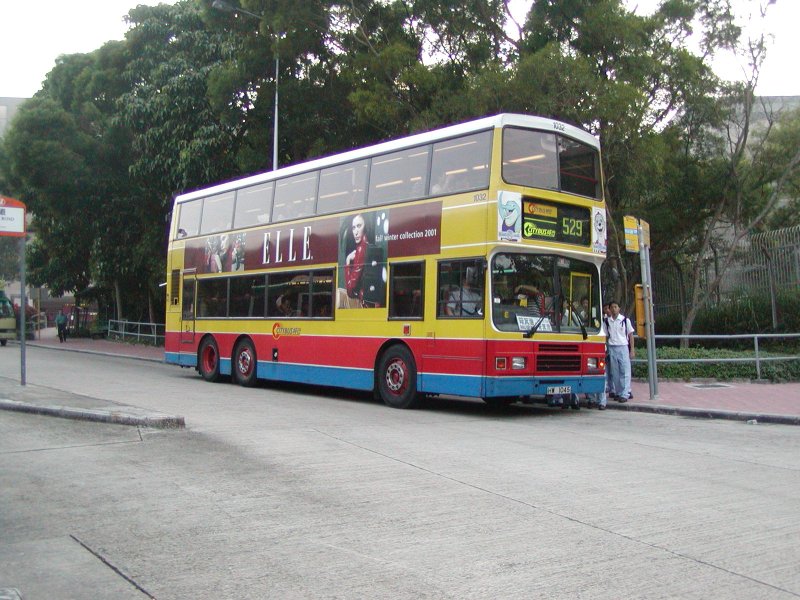 c_1032_3.jpg